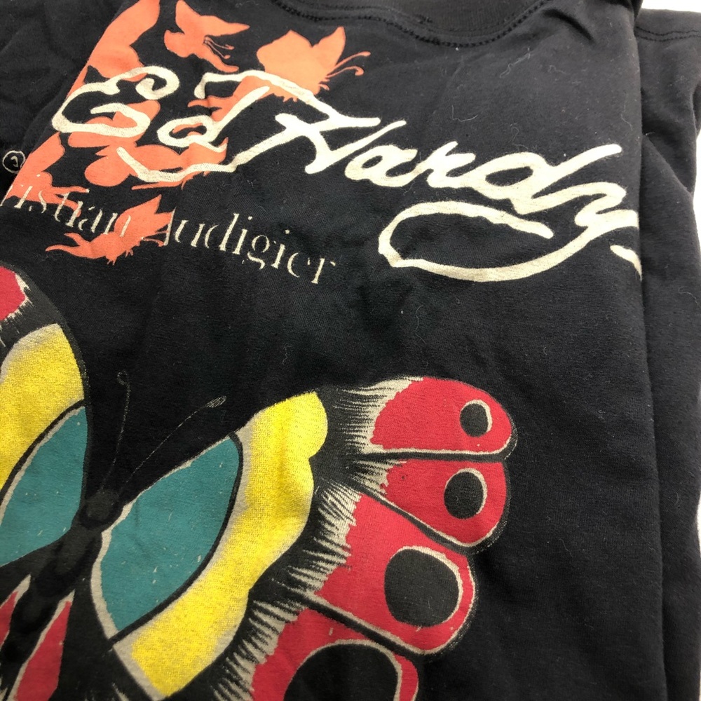 ED HARDY TEE SHIRT